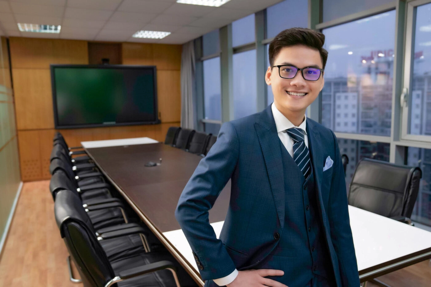 "Thuyền Trưởng" Tony Nguyễn